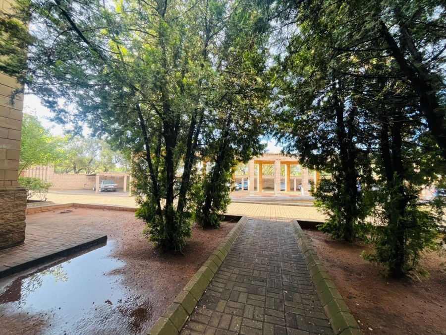 1 Bedroom Property for Sale in Brandwag Free State